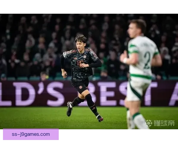 拜仁慕尼黑官宣签下日本新星边后卫伊藤洋辉